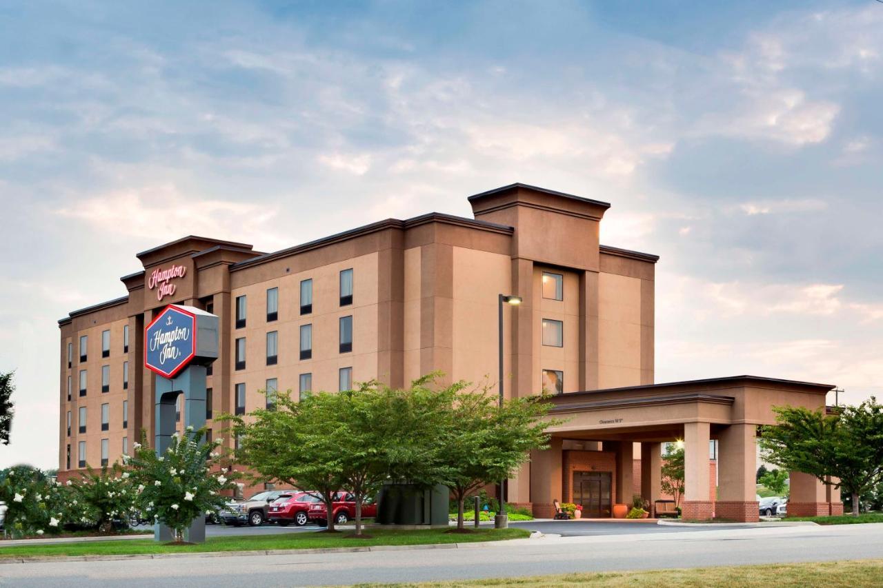 Hampton Inn Harrisonburg South Eksteriør billede
