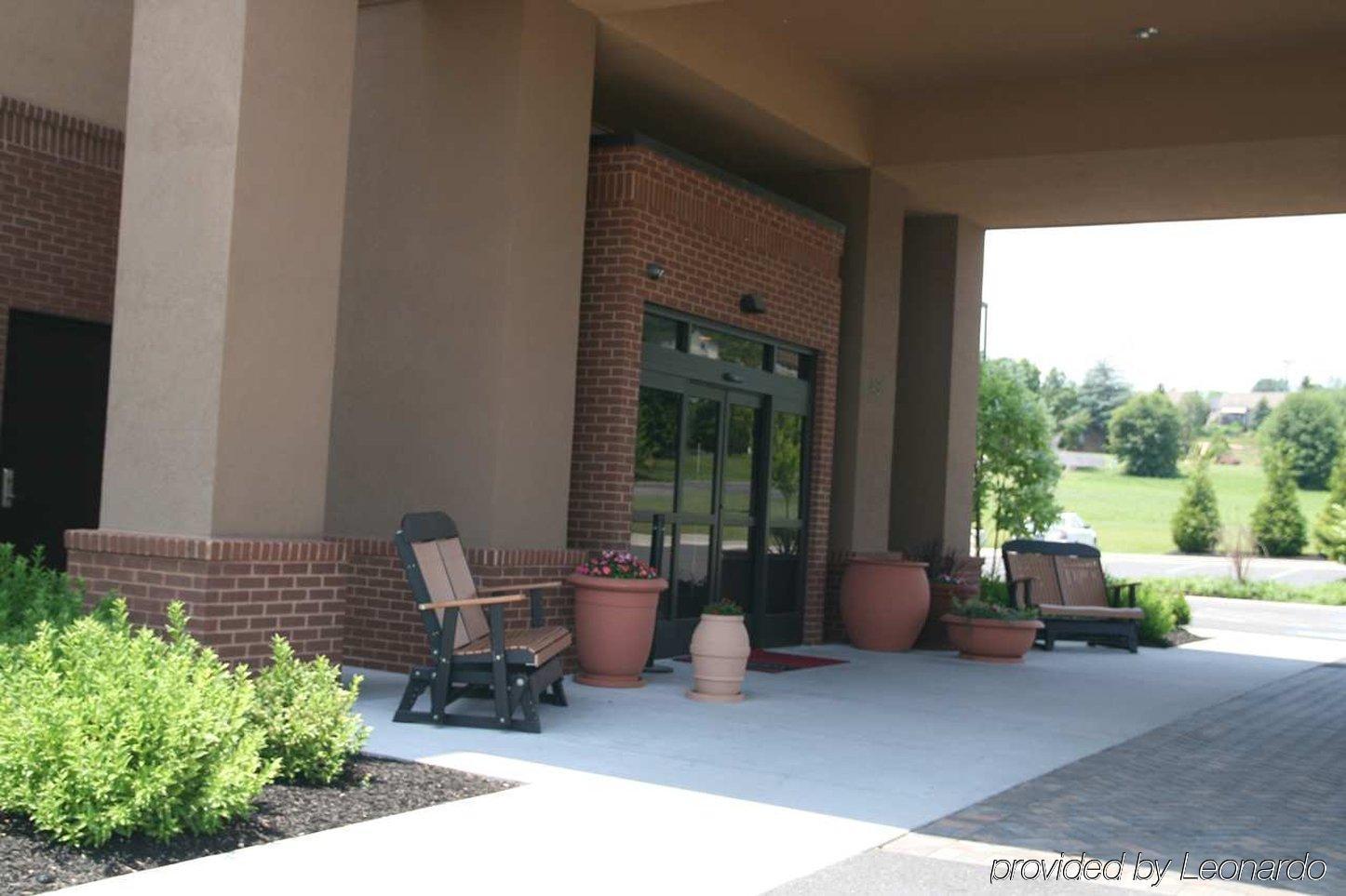 Hampton Inn Harrisonburg South Eksteriør billede