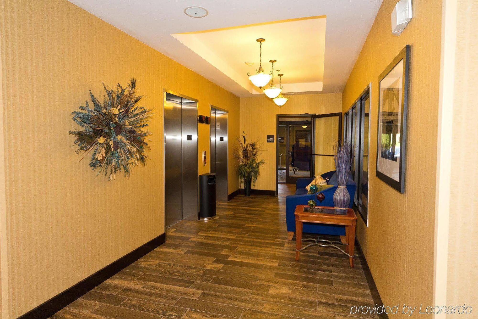 Hampton Inn Harrisonburg South Eksteriør billede